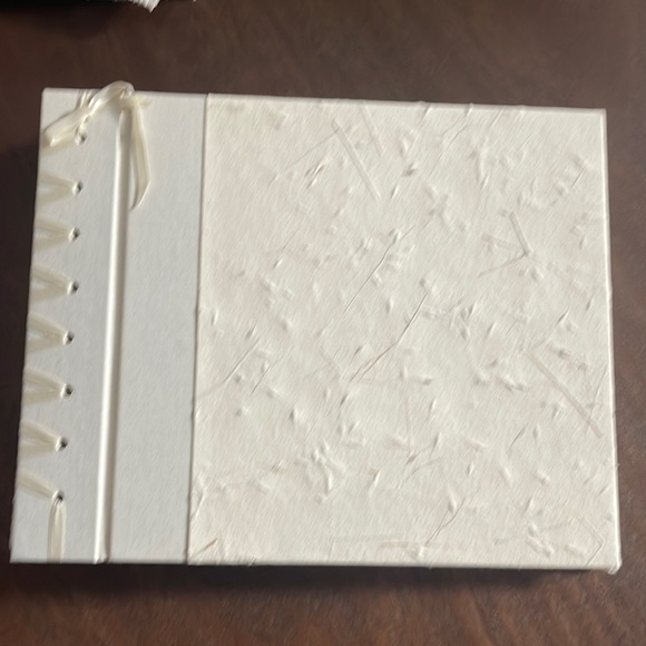 Blank page Album New - Picture 1 of 7